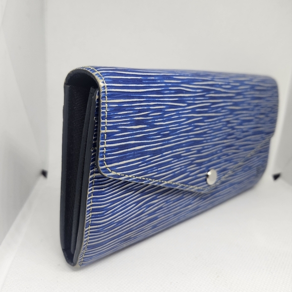 Louis Vuitton Sarah Wallet NM Epi Leather Denim Light - Picture 4 of 15